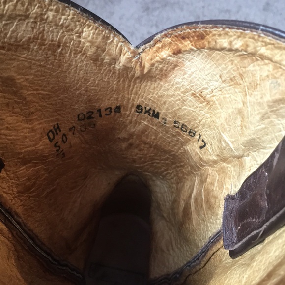 Good ol’ cowgirl boots - Picture 6 of 7